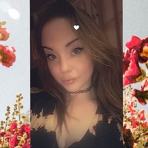 Meet your Posher, Kiana